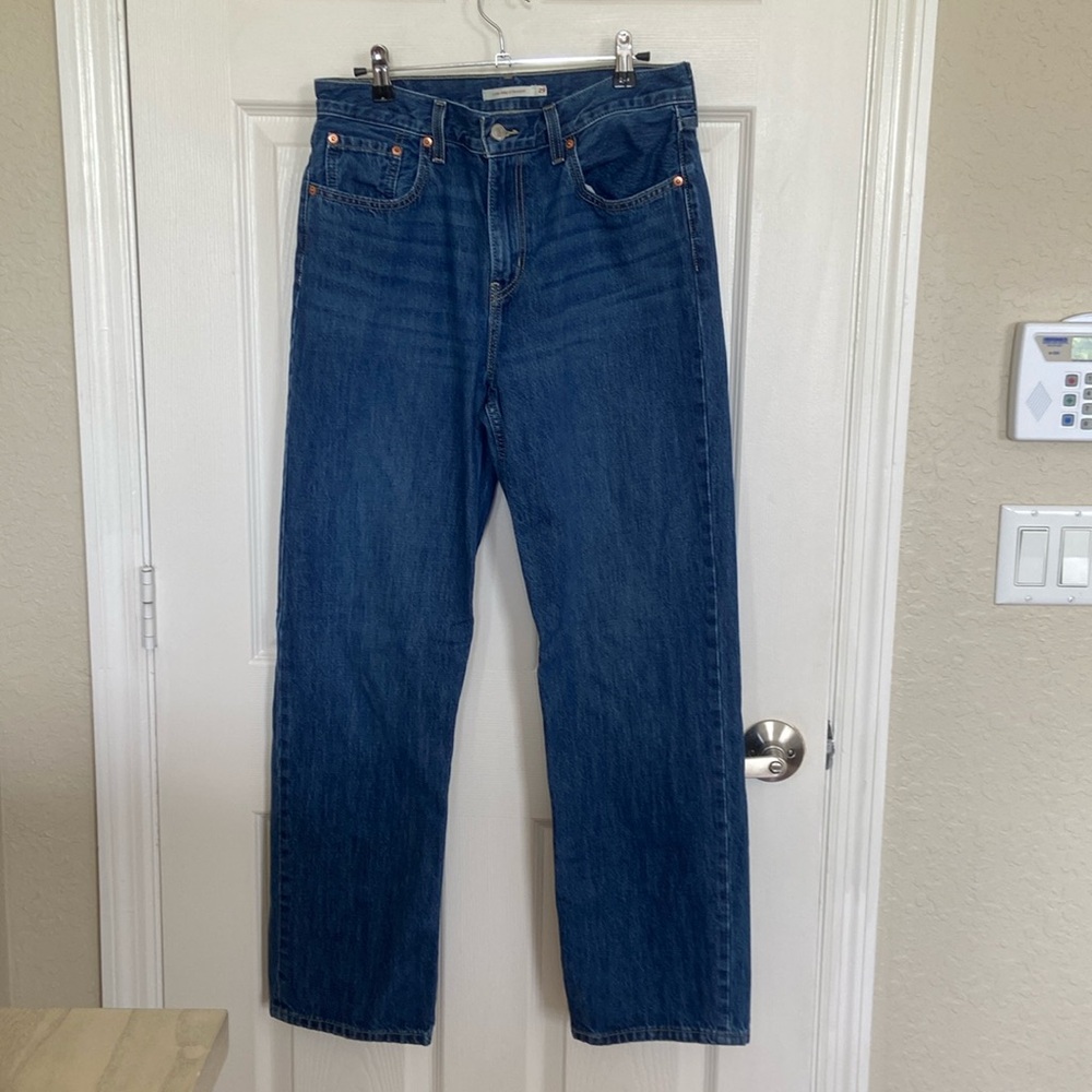 Levi’s 529 Low Pro Straight•29•medium wash• EUC